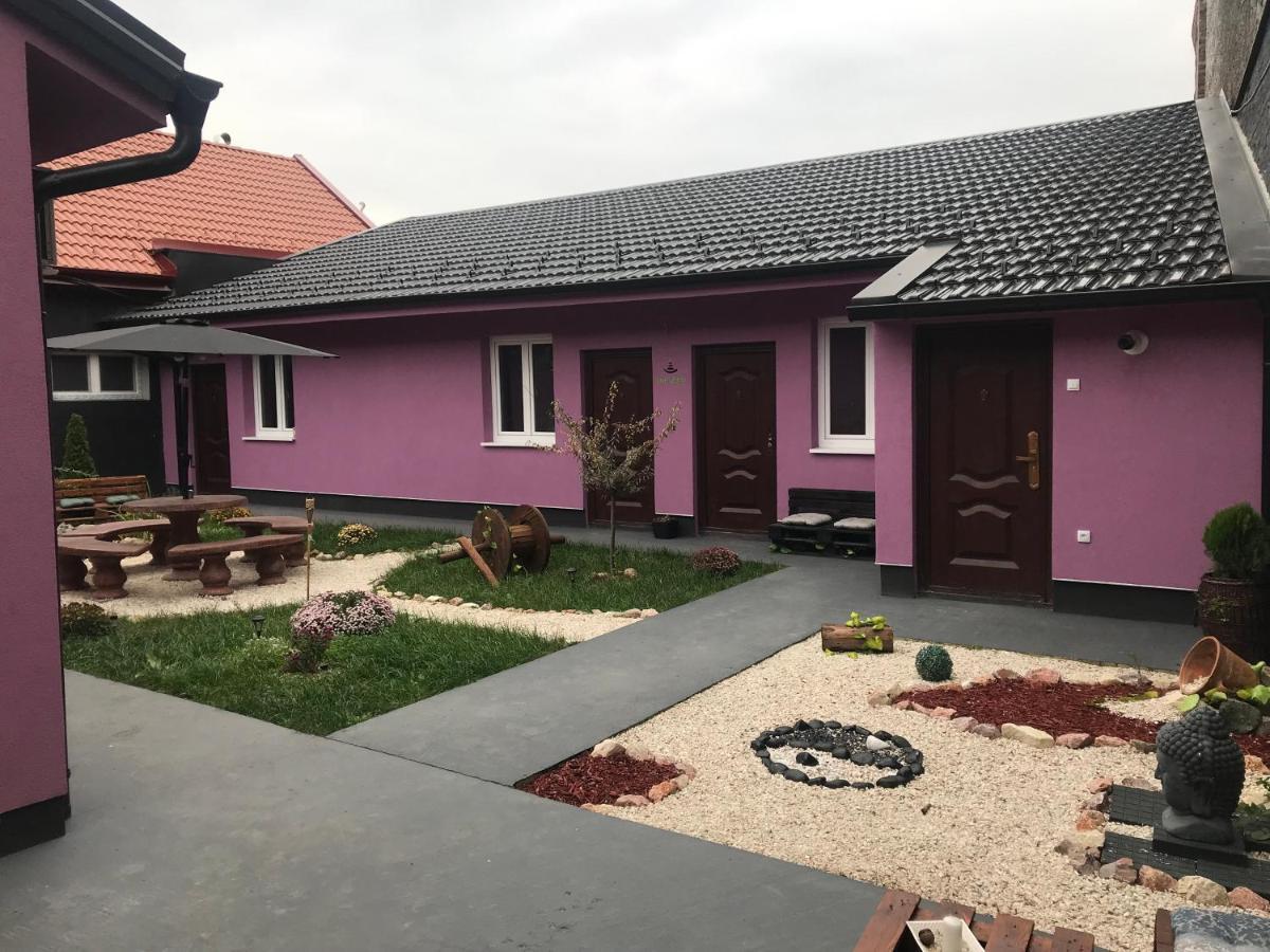 Zen Apartmani Zrenjanin Eksteriør bilde