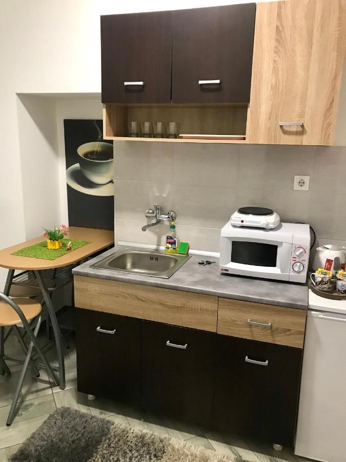 Zen Apartmani Zrenjanin Eksteriør bilde