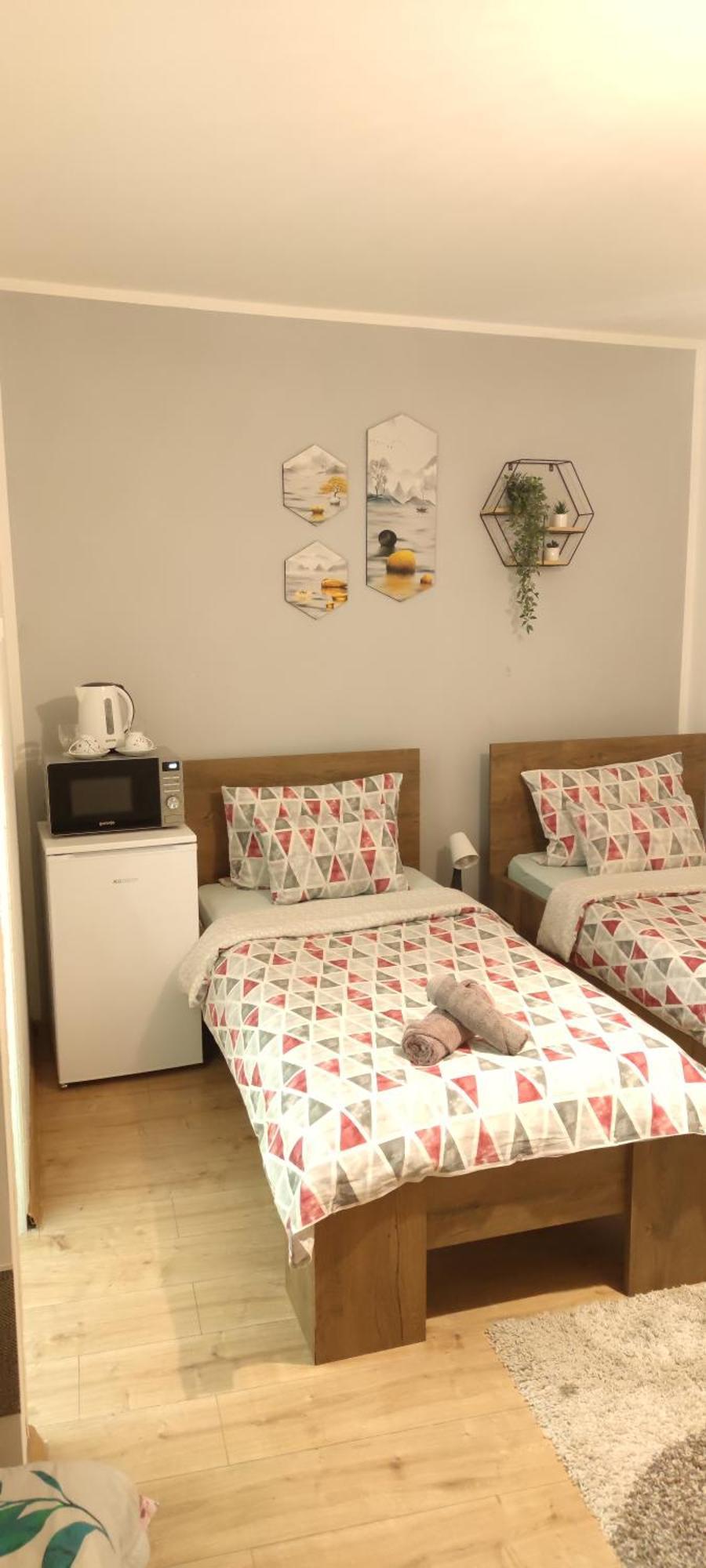 Zen Apartmani Zrenjanin Rom bilde