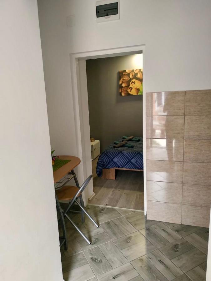 Zen Apartmani Zrenjanin Eksteriør bilde